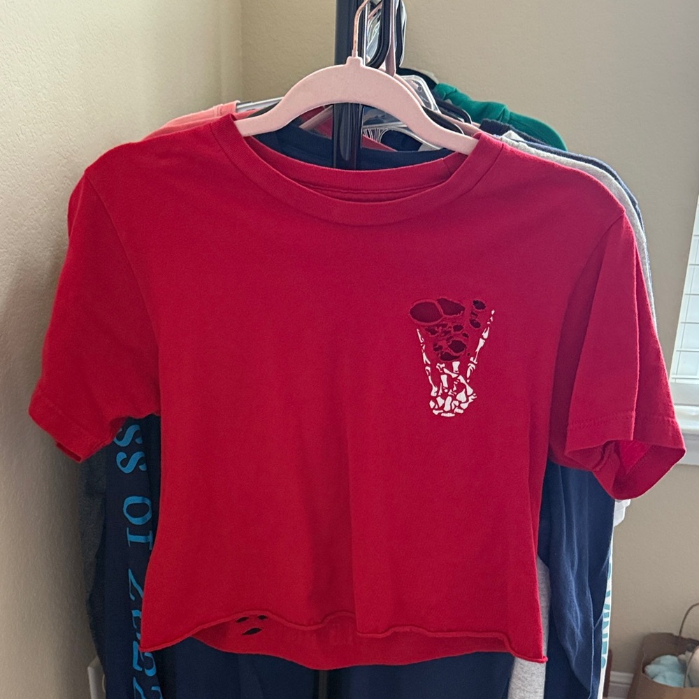 Red Graphic Crop Top